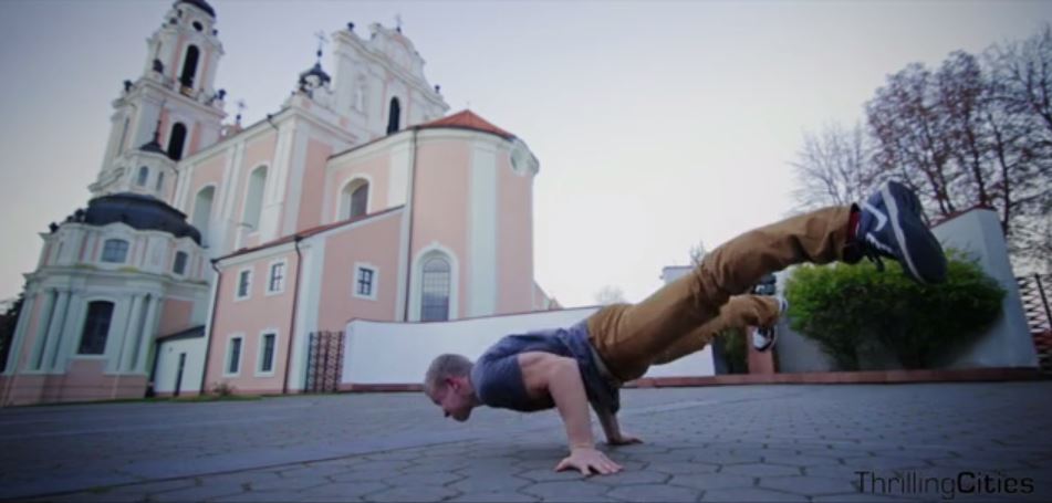 Nuotraukų šaltinis: http://vimeo.com/95252160